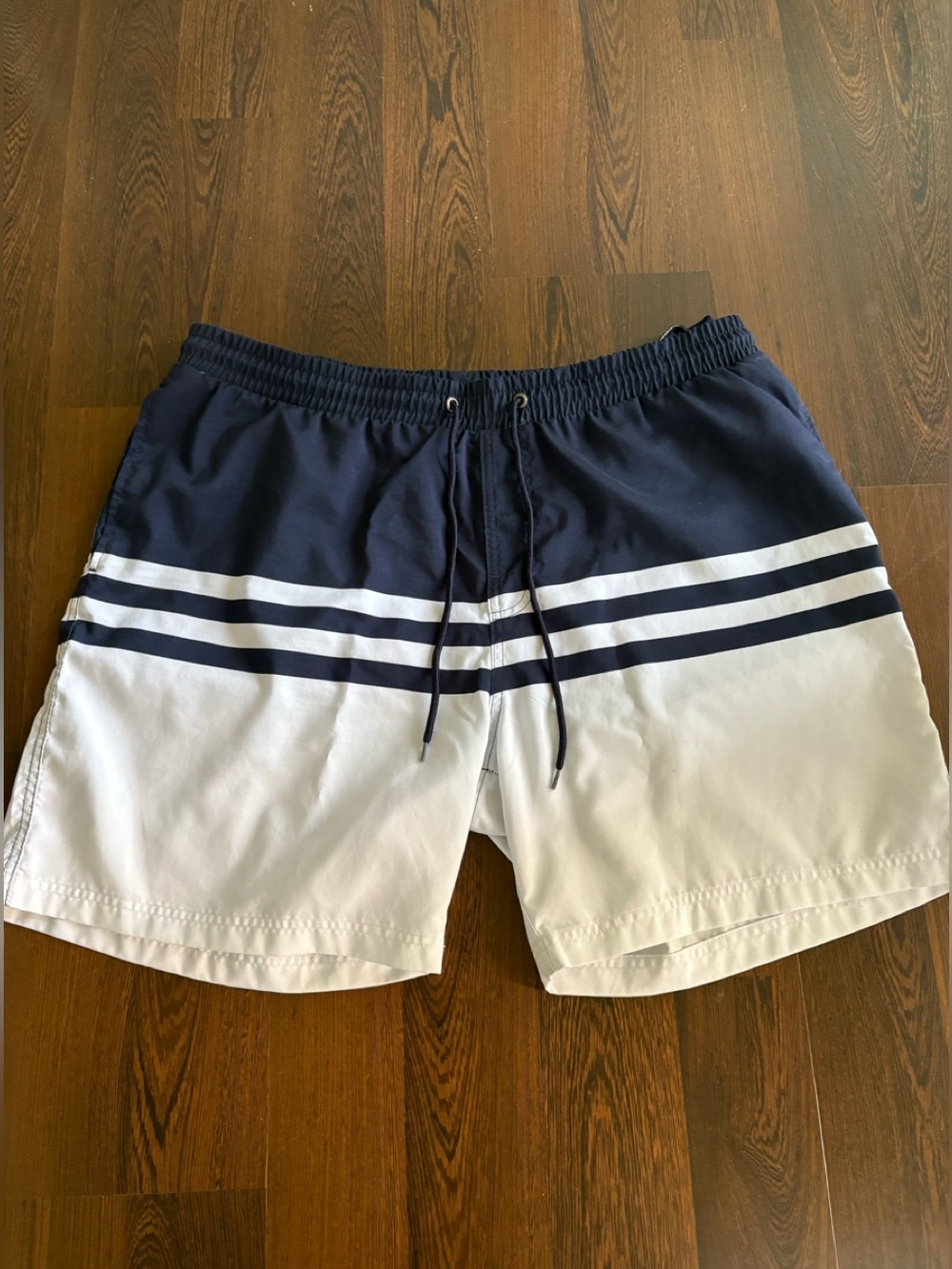 Mens Charter Club Swim Trunks 2XL (Cart B-116)